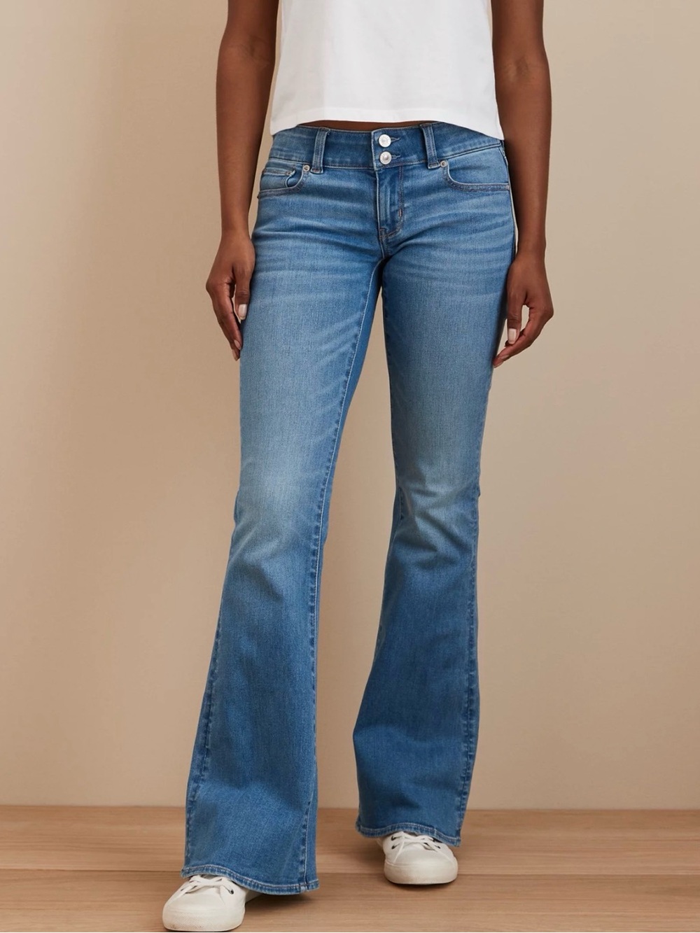 American Eagle Vintage Artist Super Stretch Denim Jeans